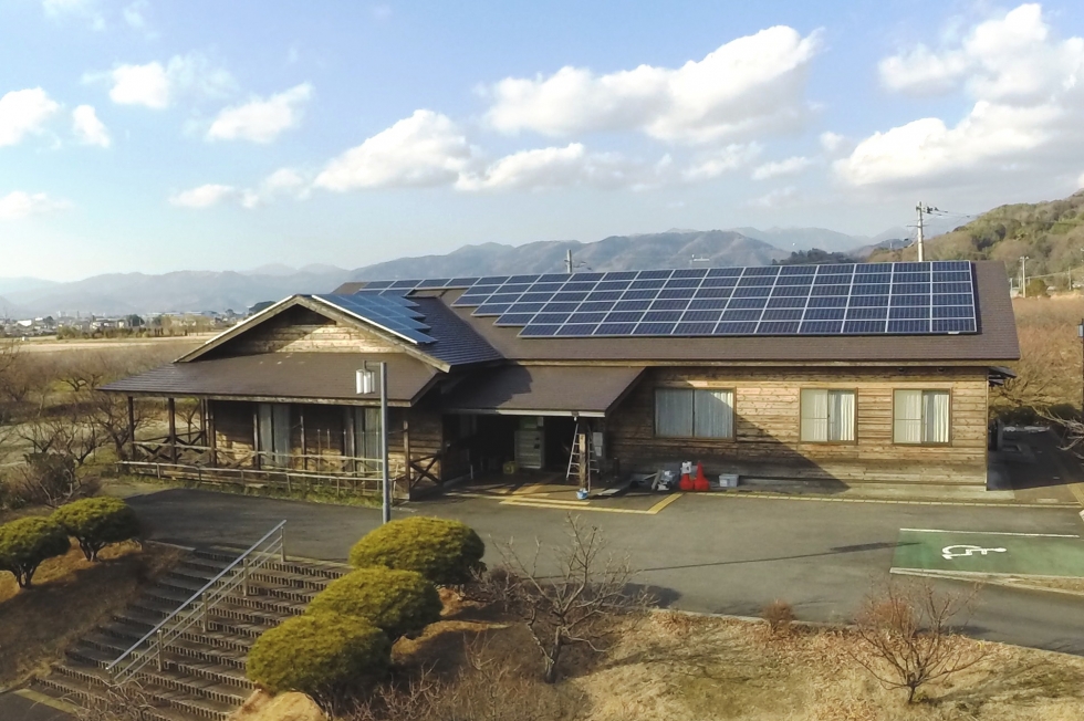 曽我みのり館（H25年度屋根貸し）